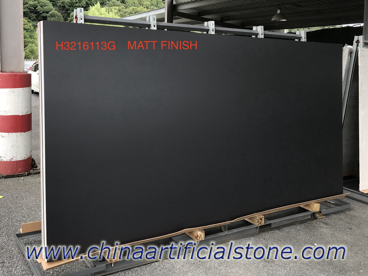 ألواح البورسلين الحجرية الملبدة باللون الأسود النقي 3200x1600mm Matt 